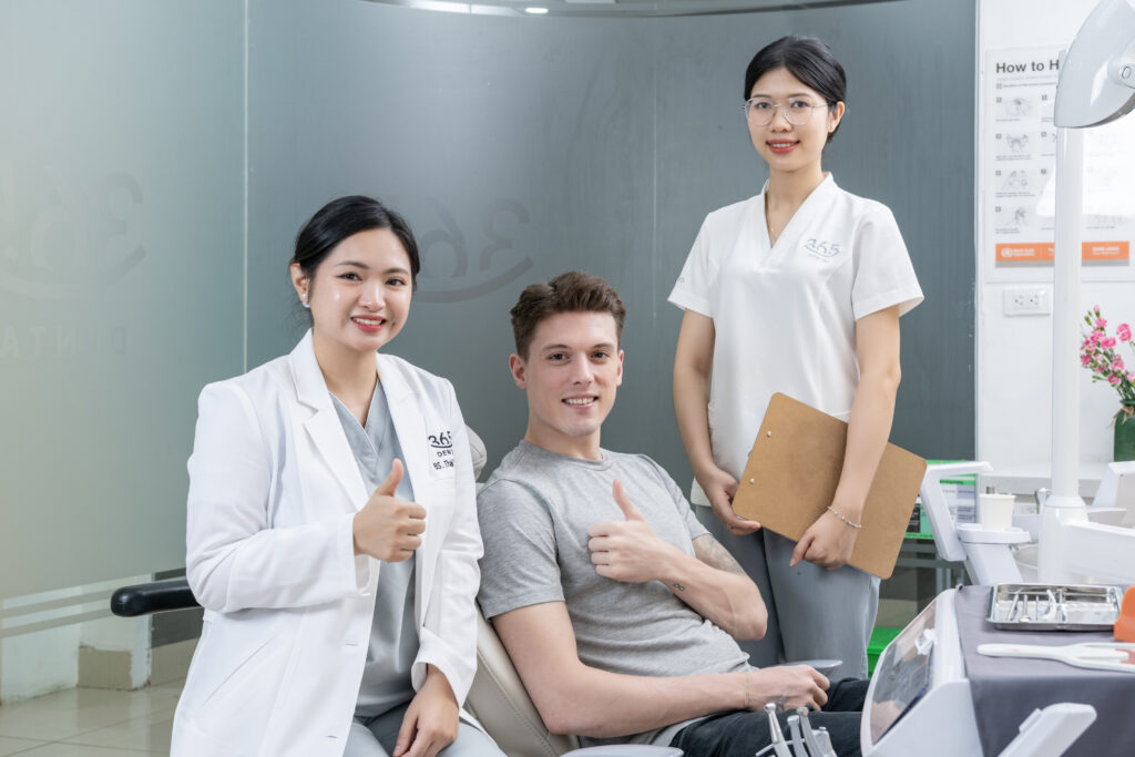 Tại sao nên làm răng sứ Vivadent France tại Dental 365?