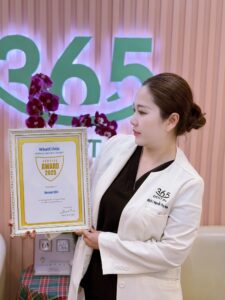 WHATCLINIC PATIENT SERVICE AWARD 2025